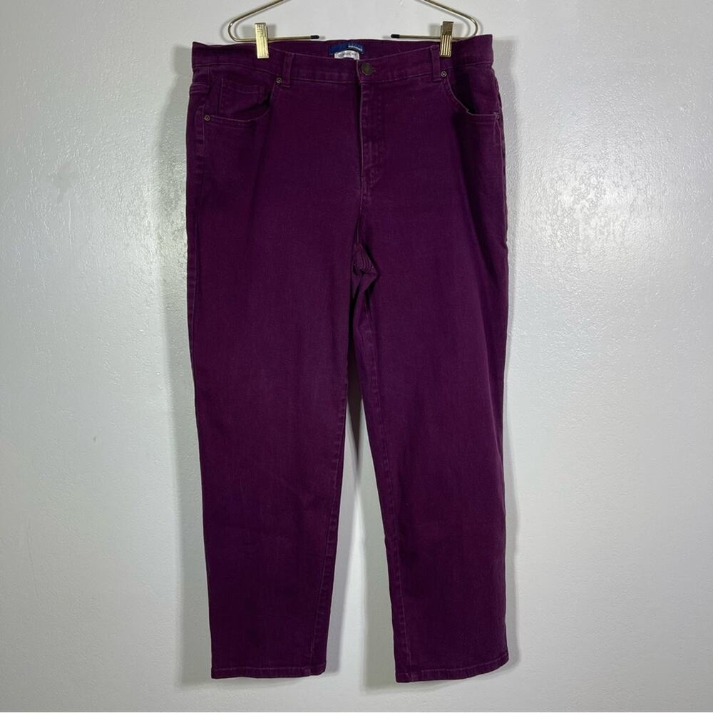 Basic Editions Classic Fit Tapered Leg Purple Jeans. Size 18W. Good used cond!